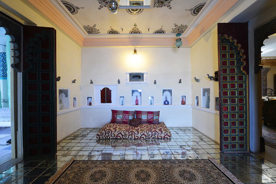 udai bilas palace - photo w. prokschi